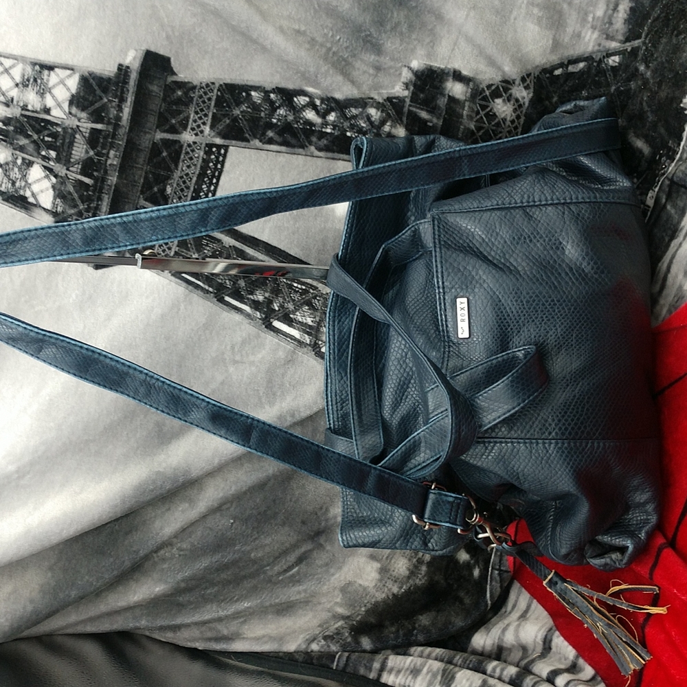 Roxy vinyl bag
